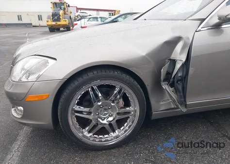 2007 Mercedes-Benz S 550 z USA, uszkodzony, nr VIN WDDNG71X67A078699